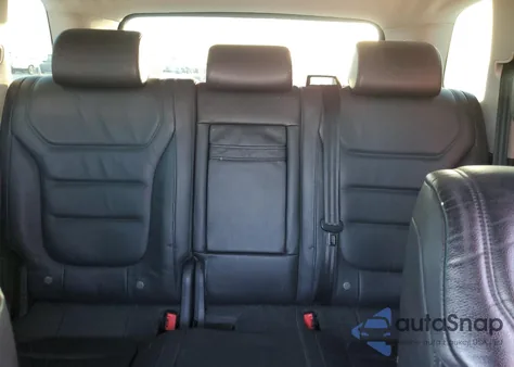 2014 Volkswagen Touareg Tdi Lux z USA, uszkodzony, nr VIN WVGEP9BP0ED001256